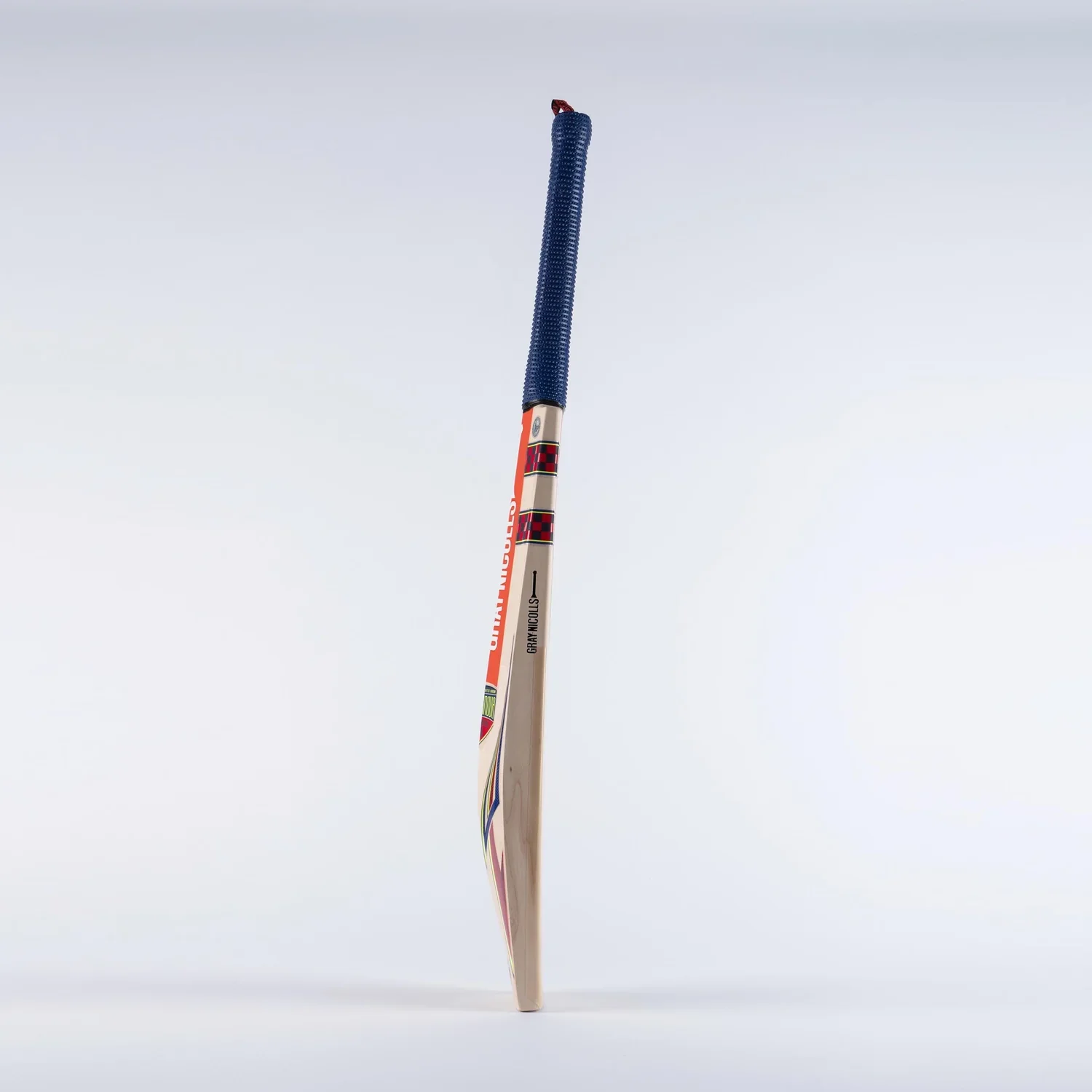 GRAY NICOLLS HYPERNOVA GEN 1.0  PRO PERFORMANCE ENGLISH WILLOW CRICKET BAT - Image 6