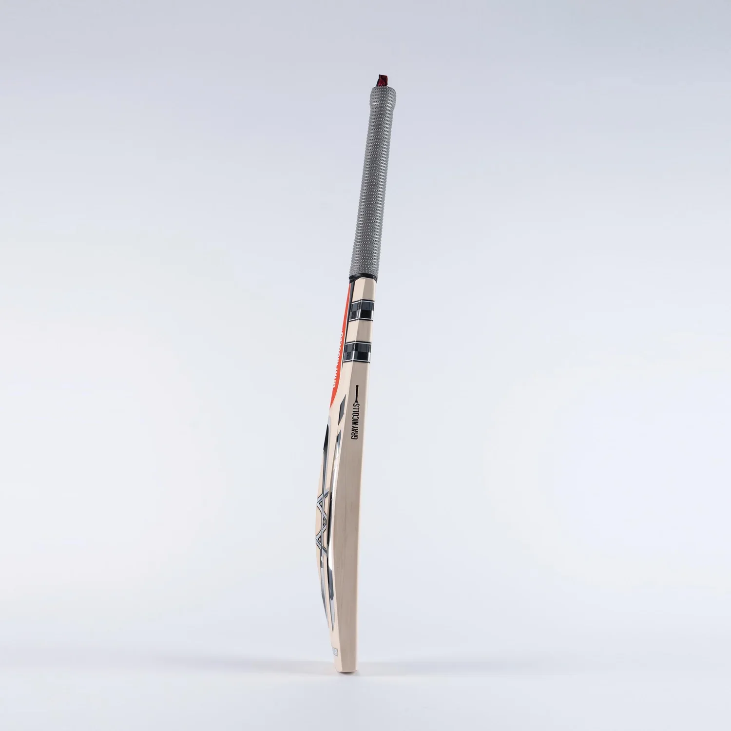 GRAY NICOLLS XIPHOS 300 ORIGINAL ENGLISH WILLOW CRICKET BAT - Image 3