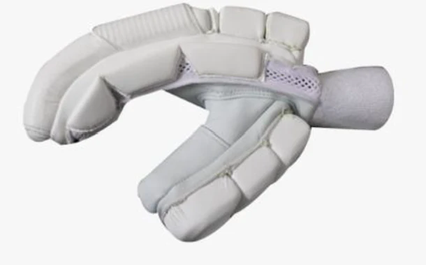 MRF Genius Grand Edition 2.0 Batting Gloves - Image 3