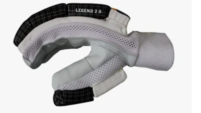 MRF Legend VK 18 2.0 Batting Gloves - Image 3