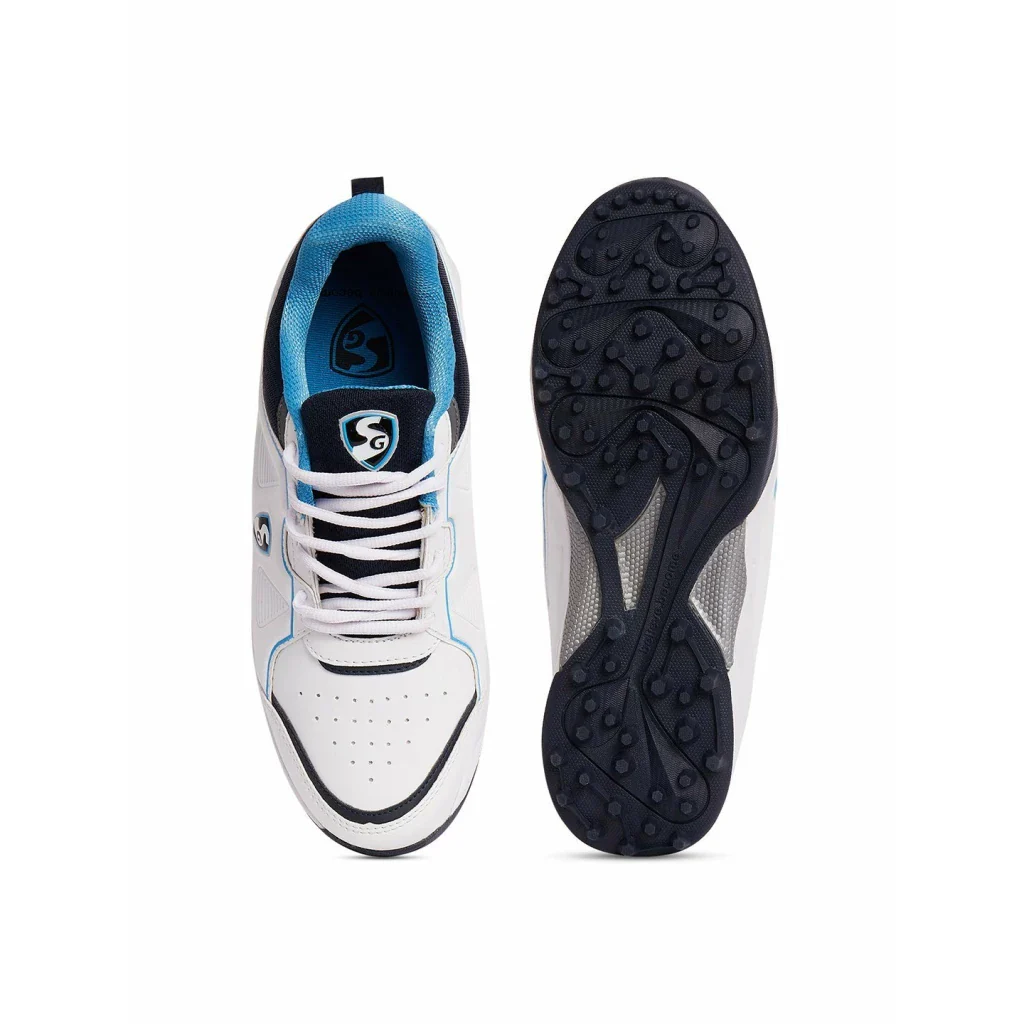SG CLUB 5.0 CRICKET SHOE - Image 4