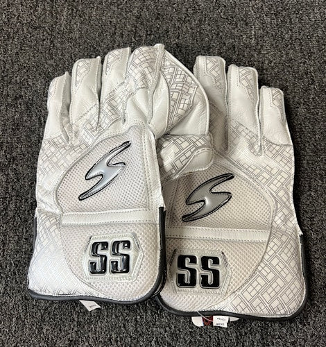 SS Wicket Keeping Gloves Platino - Image 3